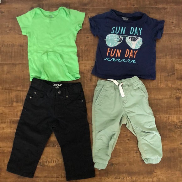 SOLD 18M Boy’s clothing bundle - Picture 2 of 3